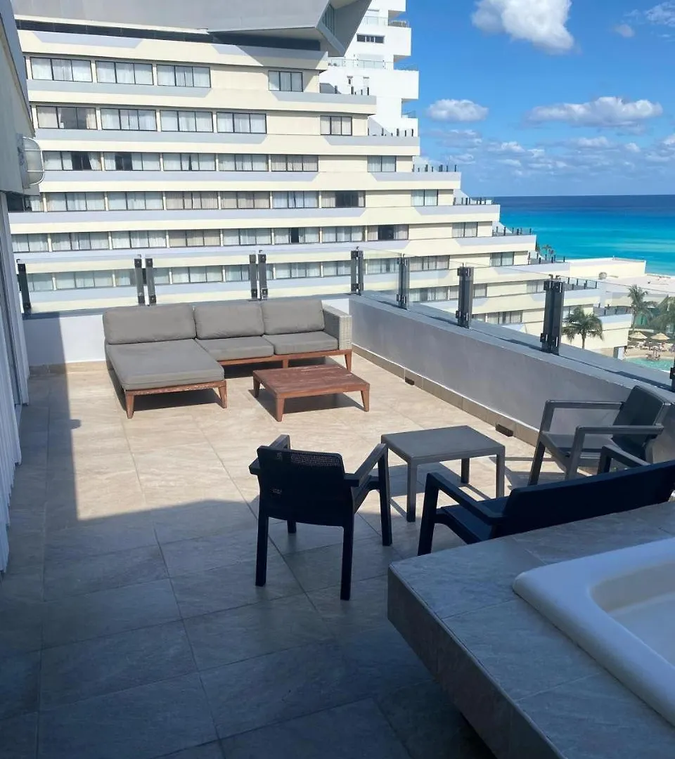 Fabulous Oceanview Suite With Private Plunge Pool Plus Access To Beach&Pools Cancun Holiday home