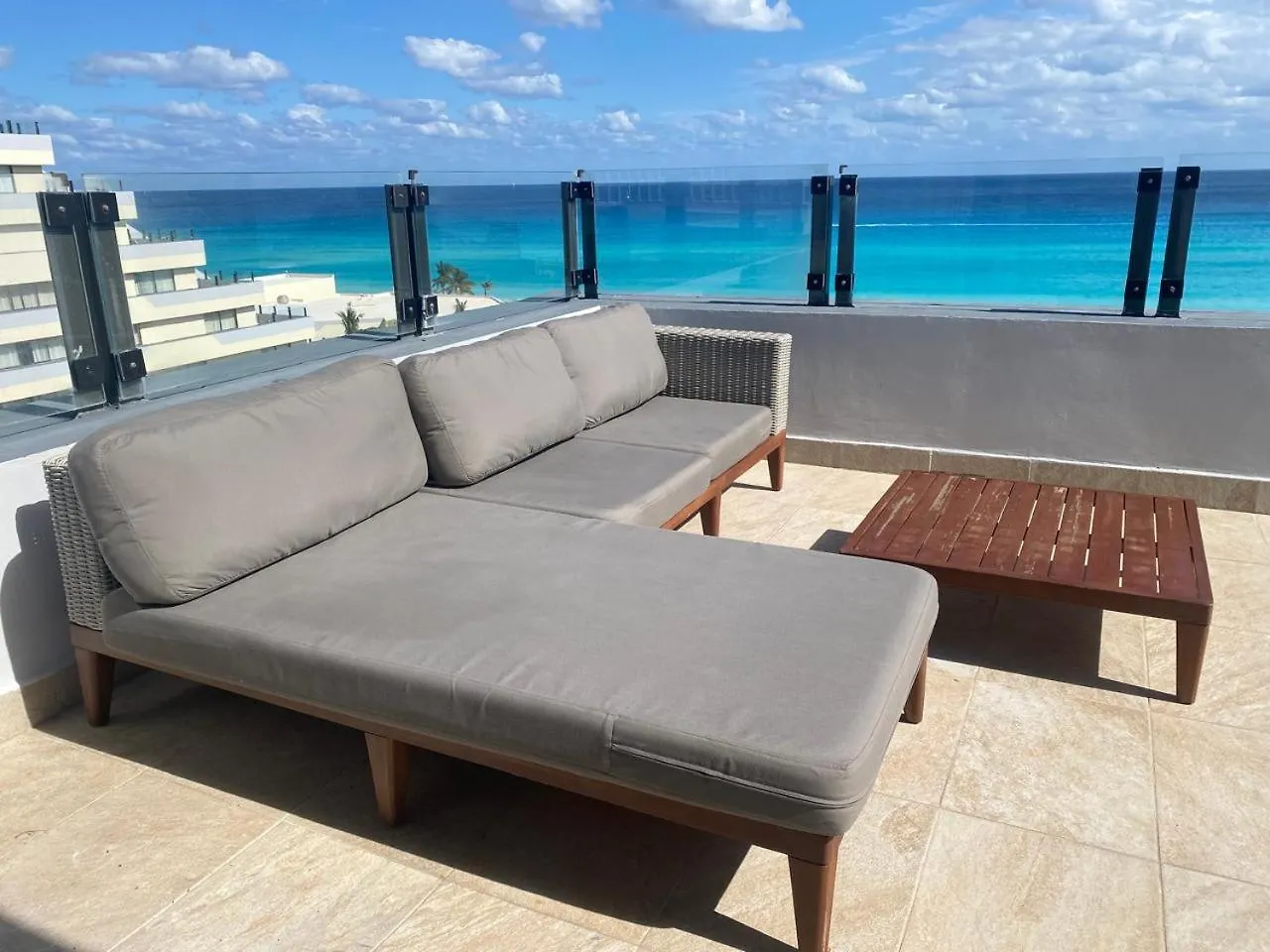 Fabulous Oceanview Suite With Private Plunge Pool Plus Access To Beach&Pools Cancun Holiday home
